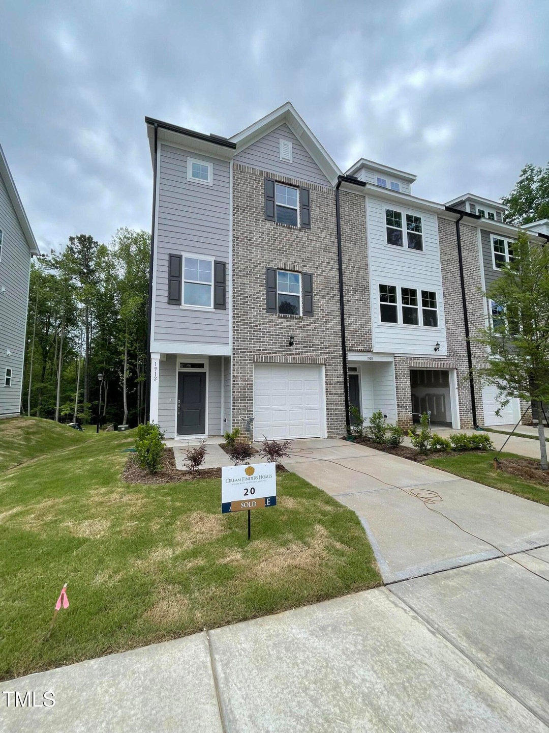 front exterior lot 20