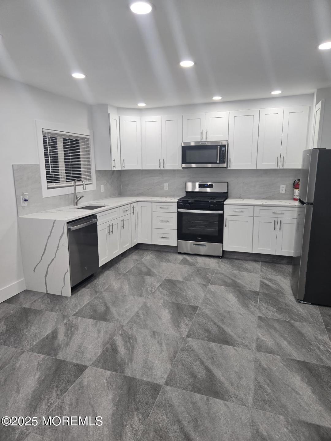 186 Coleman Ave unit C&D, Long Branch, NJ 07740 - photo 1