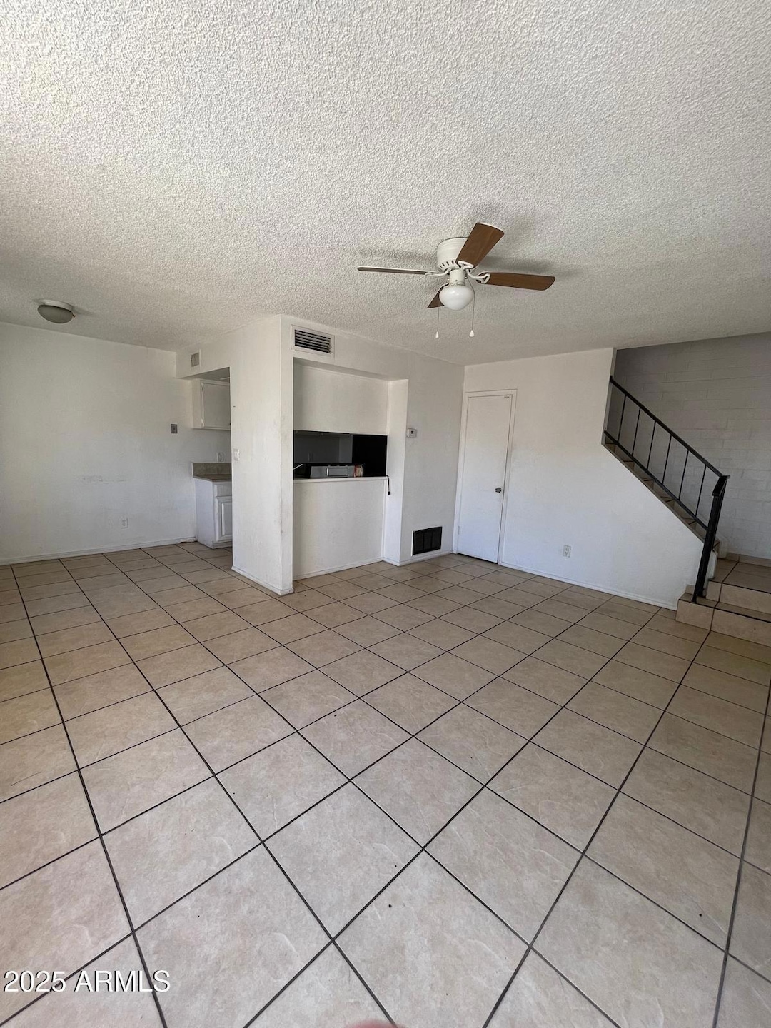 6842 W Devonshire Ave unit 265, Phoenix, AZ 85033 - photo 1