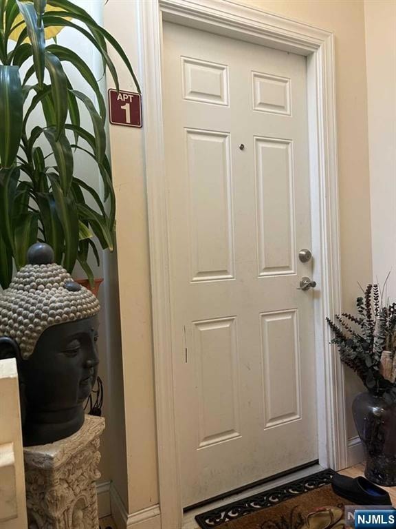 322 Elm Ave unit 1, Bogota, NJ 07603 - photo 1