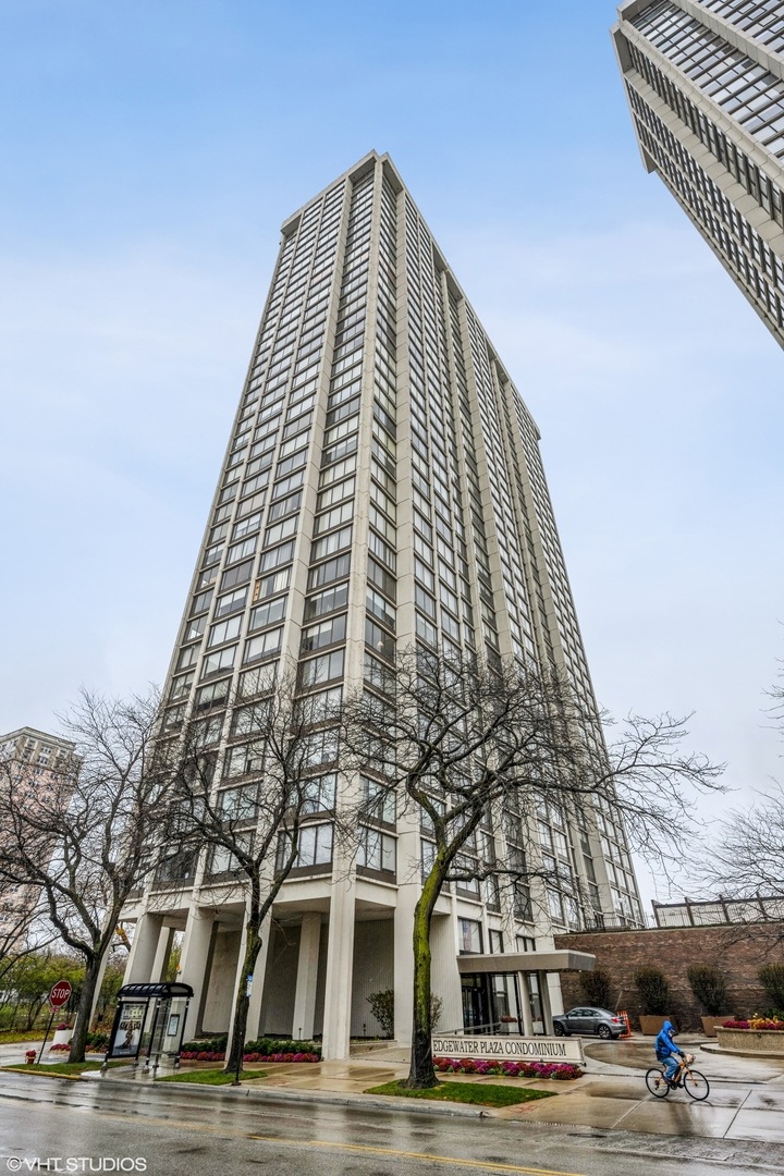 5455 N Sheridan Rd unit 2503, Chicago, IL 60640 - photo 1