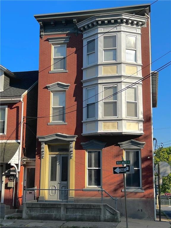 524 W Walnut St, Allentown, PA 18101 - photo 1