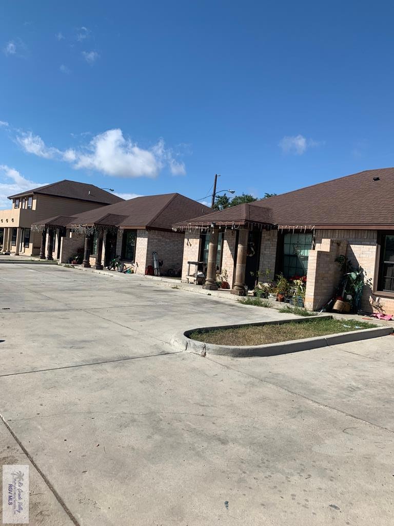 4 Impala Ct unit B1, Brownsville, TX 78521 - photo 1