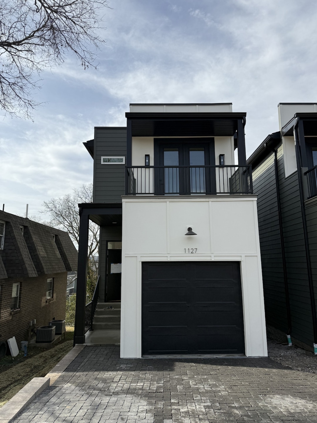 1127 38th Ave N, Nashville, TN 37209 - photo 1