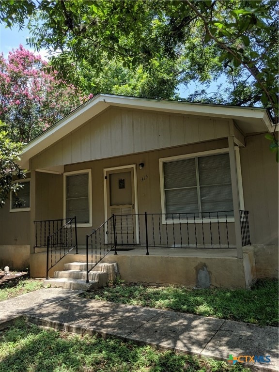 315 Encino St, San Marcos, TX 78666 - photo 1