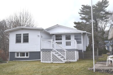 186 Lake Shore Dr, East Weymouth, MA 02189 - photo 3