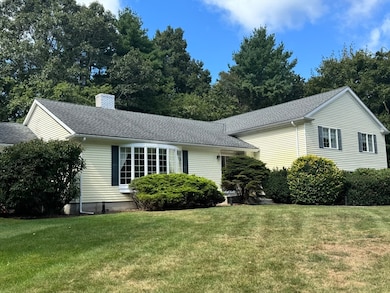 2 Slades Farm Ln, South Dartmouth, MA 02748 - photo 2