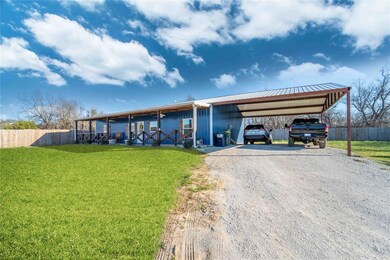 183 Denton Heights Ln, Weatherford, TX 76085 - photo 2