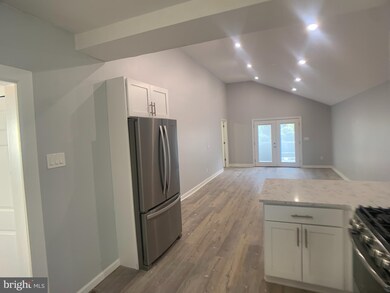 28 County Ave, Maple Shade, NJ 08052 - photo 7