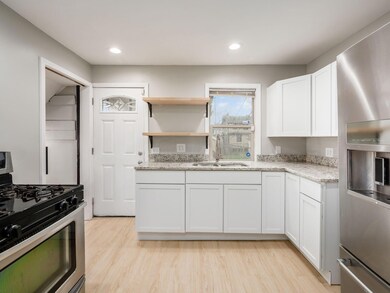 14_1175 E 15th Ave