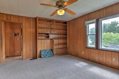 2201 Midway St, Johnson City, TN 37601 - photo 5