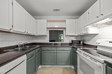 4631 Timbermill Ct unit 203, Raleigh, NC 27612 - photo 7