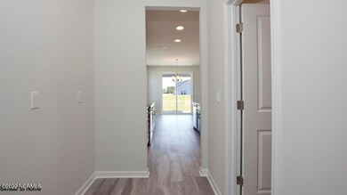 15 Colonial Heights Dr-006-001-Colonial