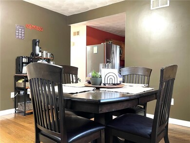 32 Suzanne Ct, West Greenwich, RI 02817 - photo 6