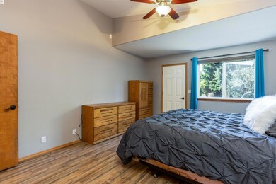 20985 Spinnaker St, Bend, OR 97701 - photo 7