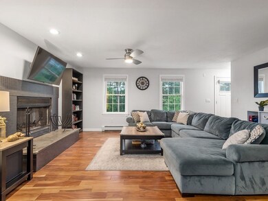 153 Main St, Douglas, MA 01516 - photo 5