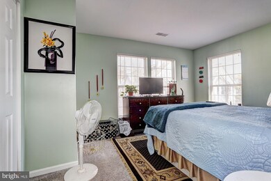 4403 Silverbrook Ln unit A302, Owings Mills, MD 21117 - photo 6