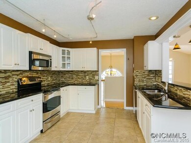 14 Westmont Dr, Asheville, NC 28806 - photo 6