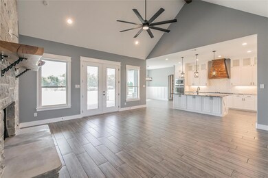 1050 Alex Dr, Springtown, TX 76082 - photo 7