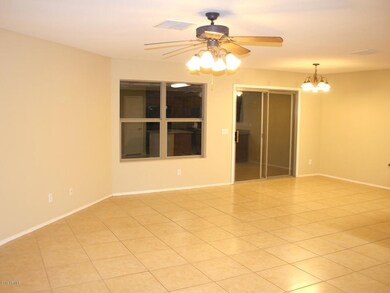 7-Family Room 2