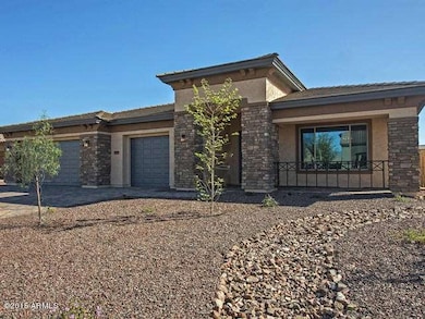 002_Front Landscape View
