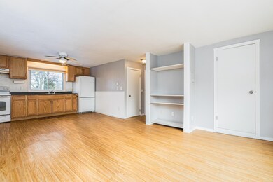 56 Cass St unit 2, Portsmouth, NH 03801 - photo 7