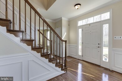 913 Elsie Barber Ct, Davidsonville, MD 21035 - photo 2