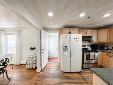5 Olive St, Lynn, MA 01902 - photo 4