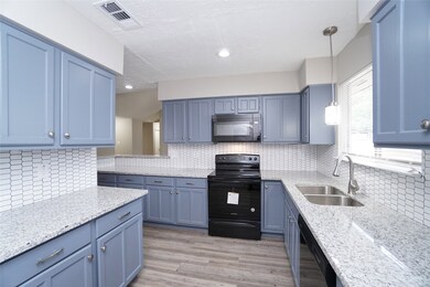 16322 Maplemont Dr, Houston, TX 77095 - photo 6