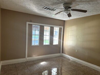 5538 Maywood Dr, Houston, TX 77053 - photo 6