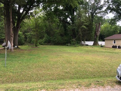 000 Ogden St, West Point, VA 23181 - photo 3