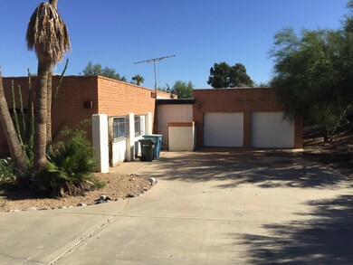 2 Car Garage