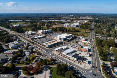 218 Charles Ellis Dr, Newtown Square, PA 19073 - photo 2