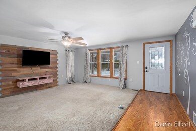 411 Hill St, Ionia, MI 48846 - photo 4