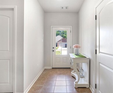 18044 Bass Lake Trail None, Ponchatoula, LA 70454 - photo 2