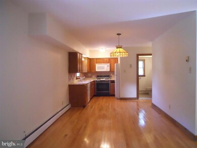 114 Bloomingdale Ave unit REAR, Wayne, PA 19087 - photo 5