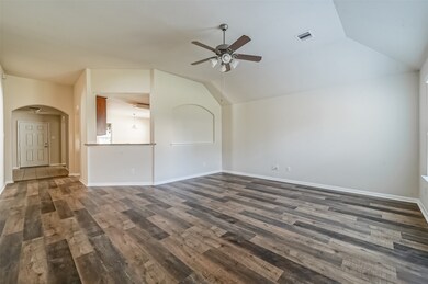 4714 Lake Rim Dr, Alvin, TX 77511 - photo 6