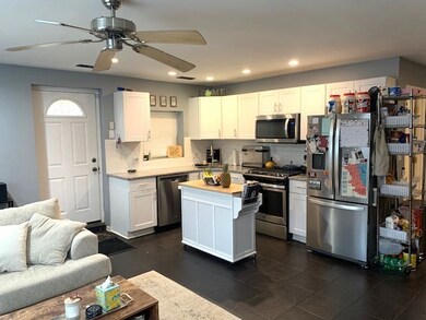 1327 W Walton St unit 1, Chicago, IL 60642 - photo 3