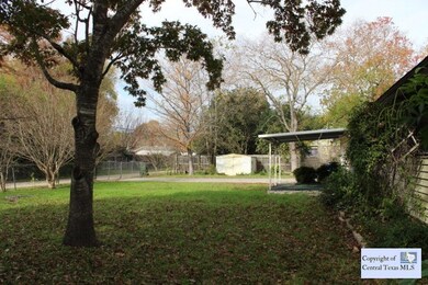 910 Lamar, Seguin, TX 78155 - photo 7