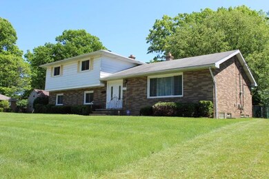 1731 Braeburn Park Dr, Euclid, OH 44117 - photo 3