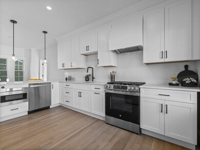 89 Waverly St, Arlington, MA 02476 - photo 3