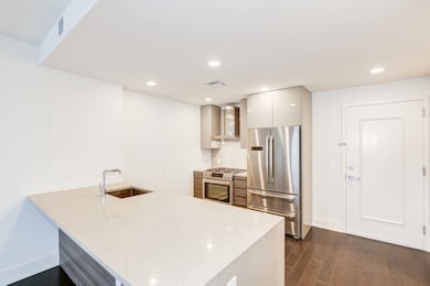 Gull's Cove unit 5090, Jersey City, NJ 07302 - photo 2