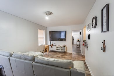 147 Enfield St unit 149, Hartford, CT 06112 - photo 3