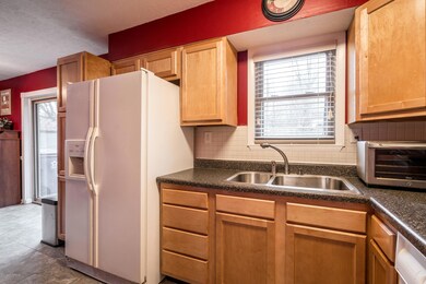 6819 Nalery Way, Louisville, KY 40228 - photo 7