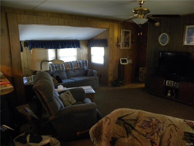 4629 Indian Creek Rd unit 22, Macungie, PA 18062 - photo 4