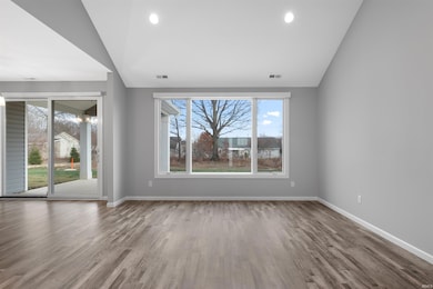 765 Waxwing Ct, Roanoke, IN 46783 - photo 5