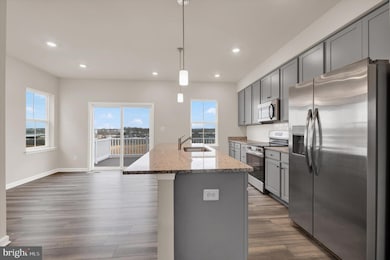 1264 Red Clover Ln, Ranson, WV 25438 - photo 3