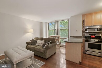 The Newport unit 513, Washington, DC 20036 - photo 4