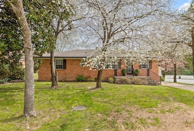 3609 Forest Highland Dr, Chattanooga, TN 37415 - photo 2