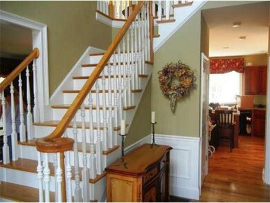 14 Dairy Dr, Upton, MA 01568 - photo 5